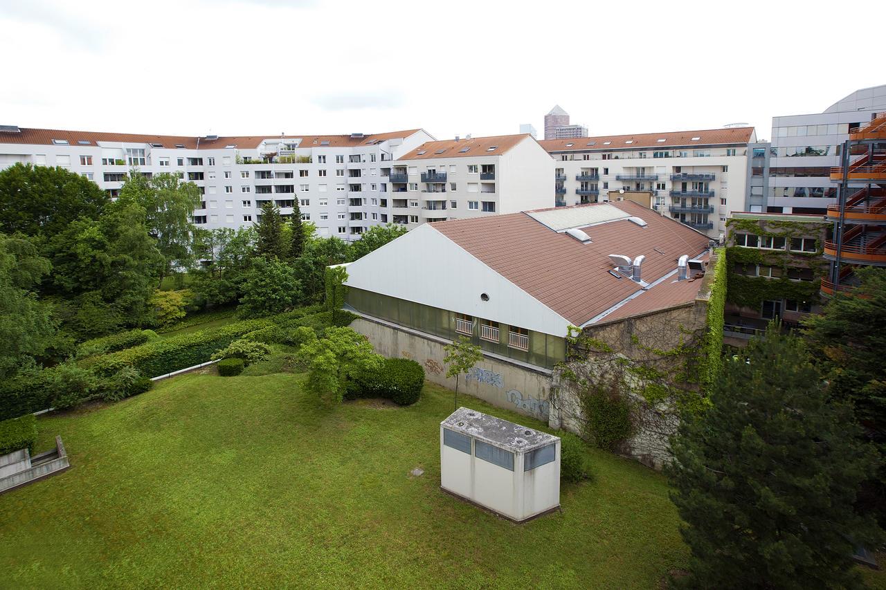 Sejours & Affaires Lyon Saint-Nicolas Exterior photo